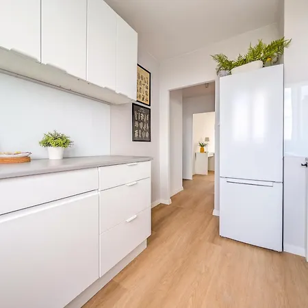 Park Skowroni Pleasant By Bookinghost 브로츠와프