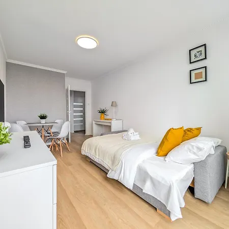 아파트 Park Skowroni Pleasant By Bookinghost