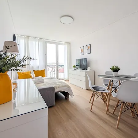 아파트 Park Skowroni Pleasant By Bookinghost