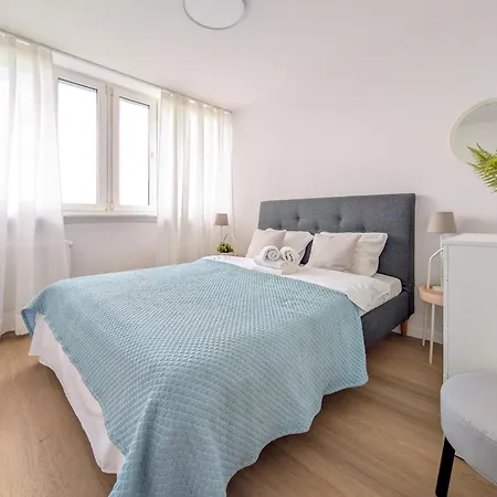 Park Skowroni Pleasant By Bookinghost Apartment Wroclaw
