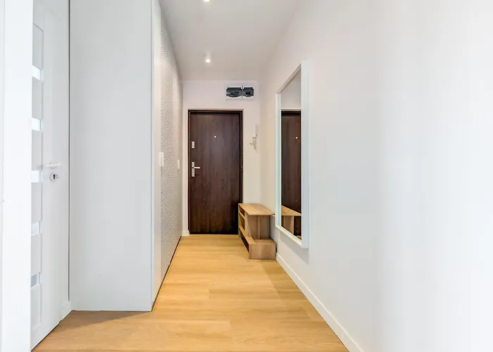 Park Skowroni Pleasant By Bookinghost