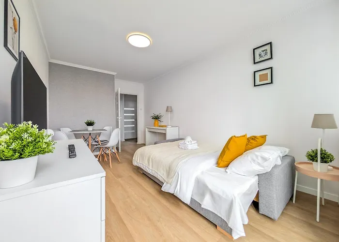 Apartment Park Skowroni Pleasant By Bookinghost