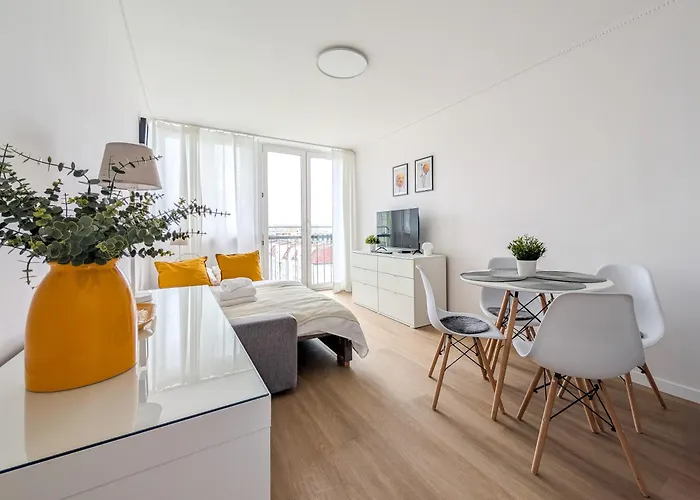 Apartment Park Skowroni Pleasant By Bookinghost